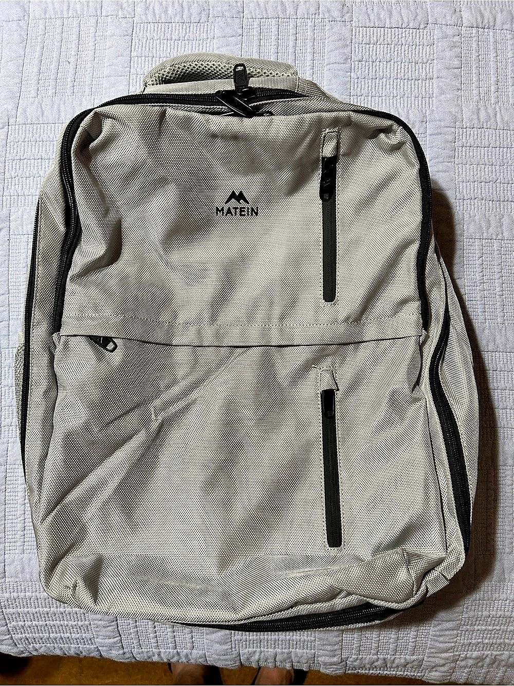 Matein Travel Backpack in Gray Like New